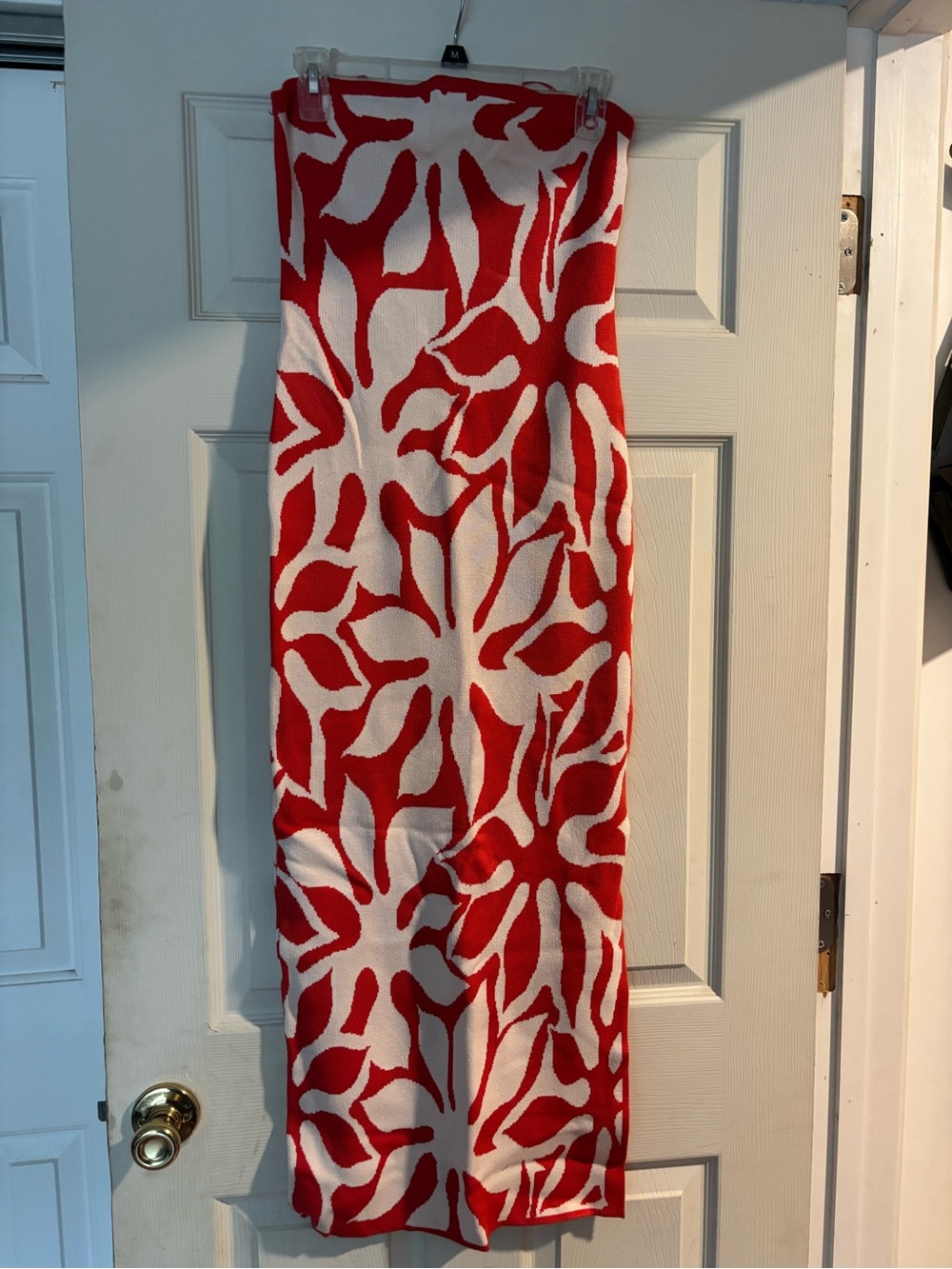 House of Harlow 1960 Red and White Strapless Patterned Midi Dress